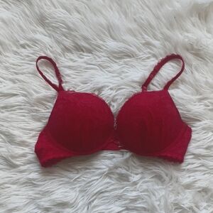 Victoria's Secret Red Miraculous Plunge Lace Bra 36B